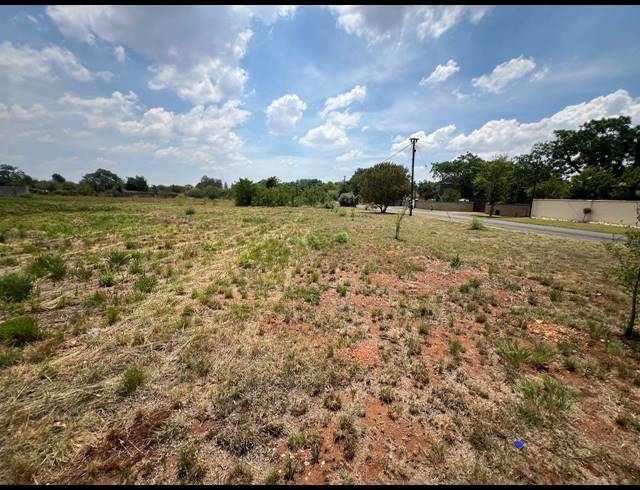 4,065M² VACANT LAND FOR SALE IN HENLEY ON KLIP